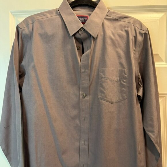 Untuckit Dress Shirt - Picture 1 of 3